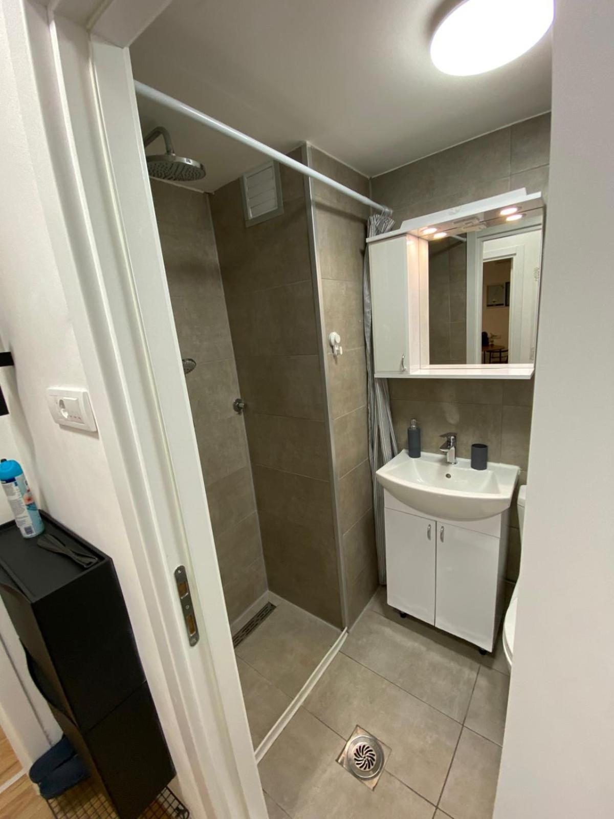 Urban Oasis Apartment Sajmiste Eksteriør bilde
