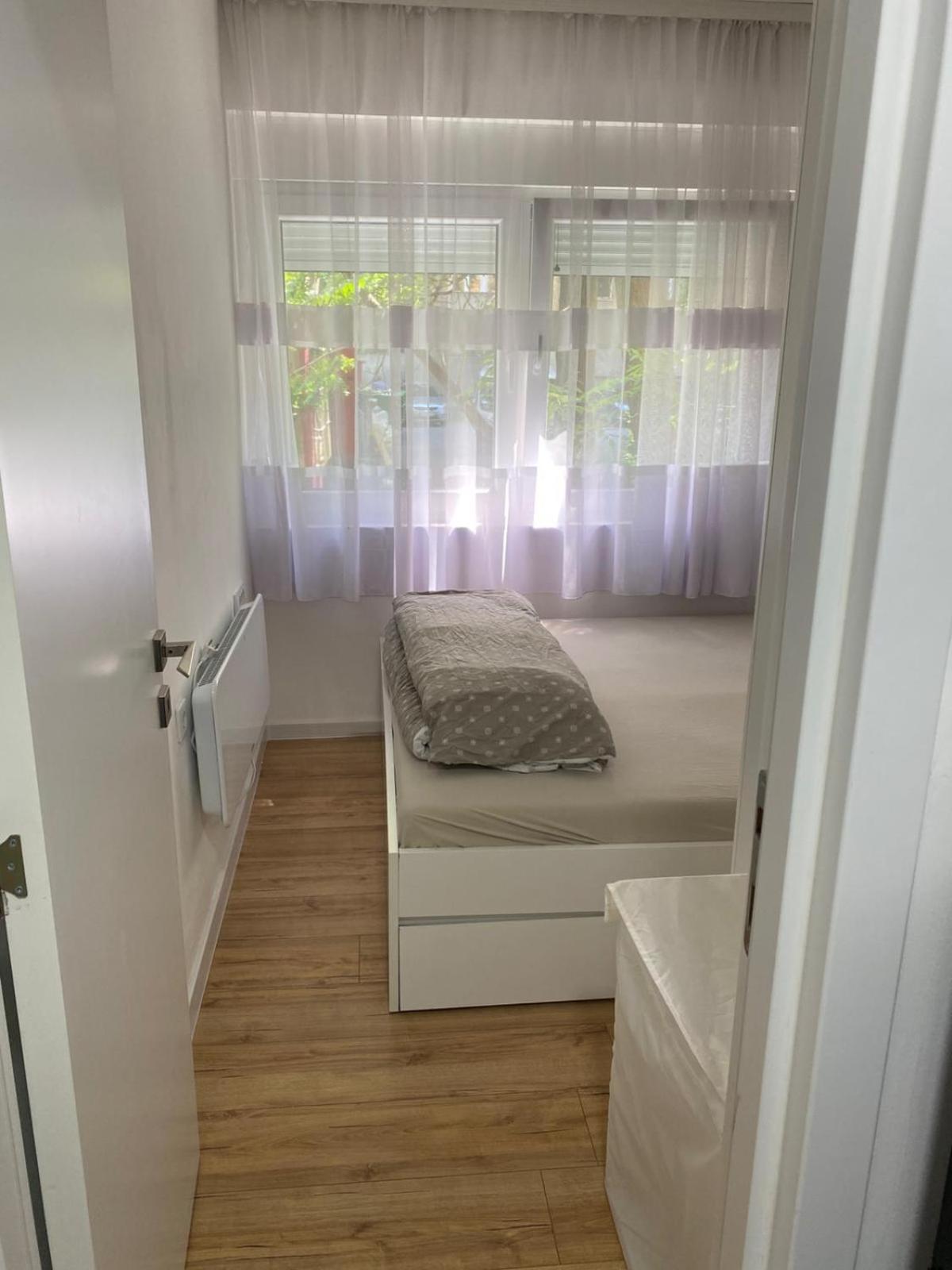 Urban Oasis Apartment Sajmiste Eksteriør bilde